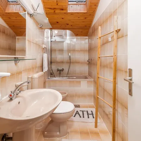 With Parking Space - 23561 Apartment *